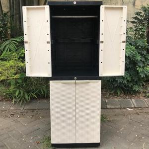 MIZU Lemari Mini Ind Gantung 04kckc